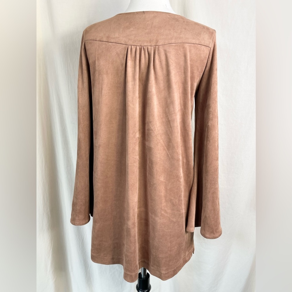 OLIVACEOUS ~ Tan Vegan Suede Dress with Bell Sleeves and Tie Detail ~Size Med - Picture 10 of 12